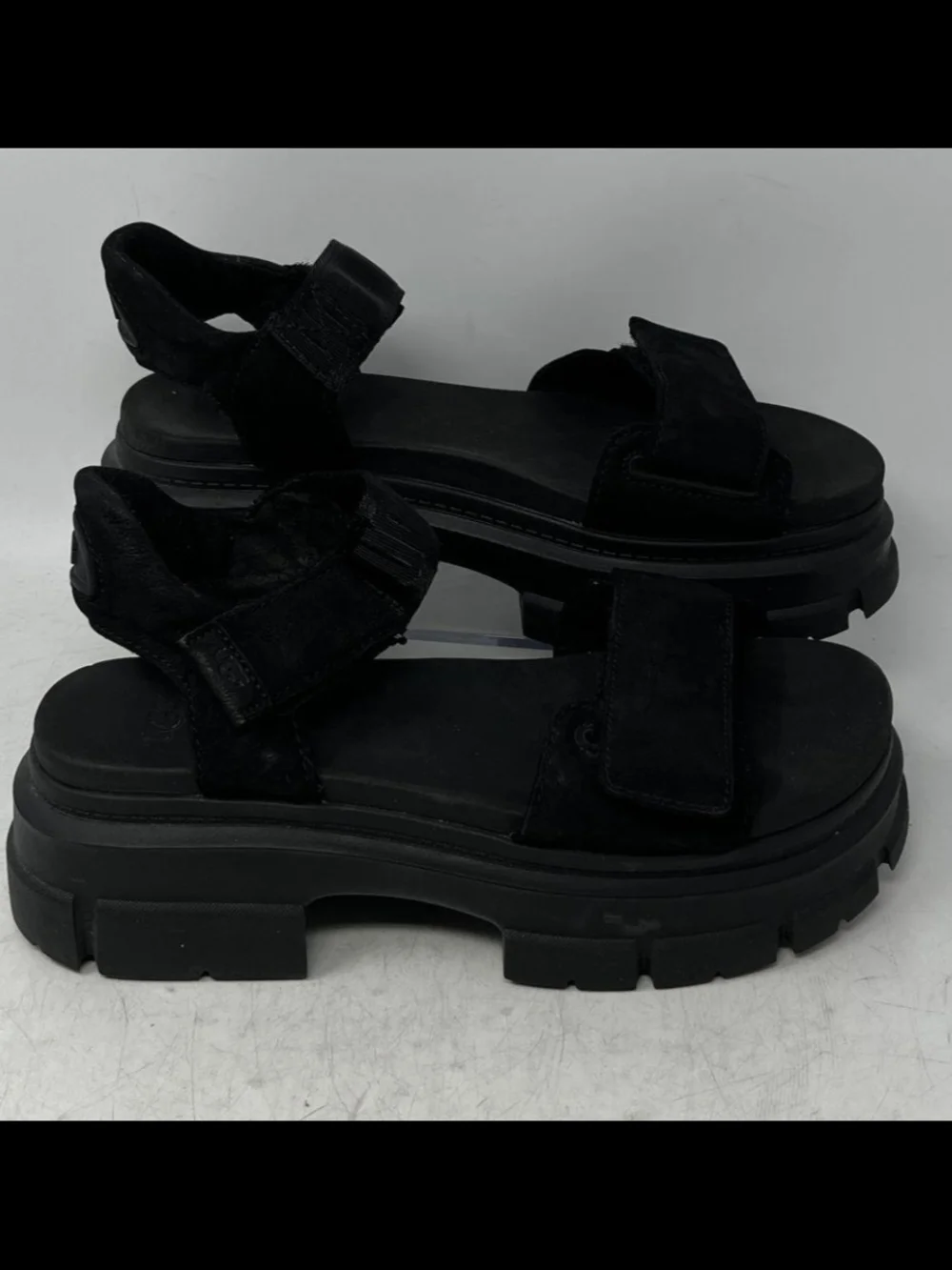 UGG chunky platform